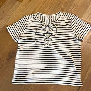 10/$25 Madewell// charcoal & cream t shirt, size M